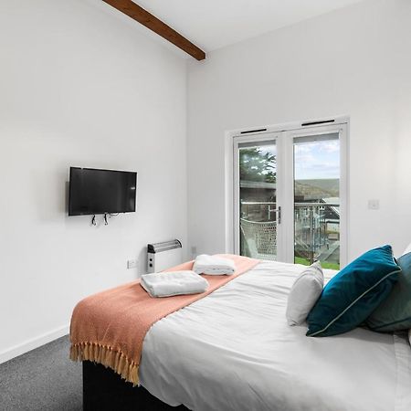 Coppercroft Cottage - Stunning Coastal Home, Walk To Beach, Sleeps 4 Porthtowan المظهر الخارجي الصورة