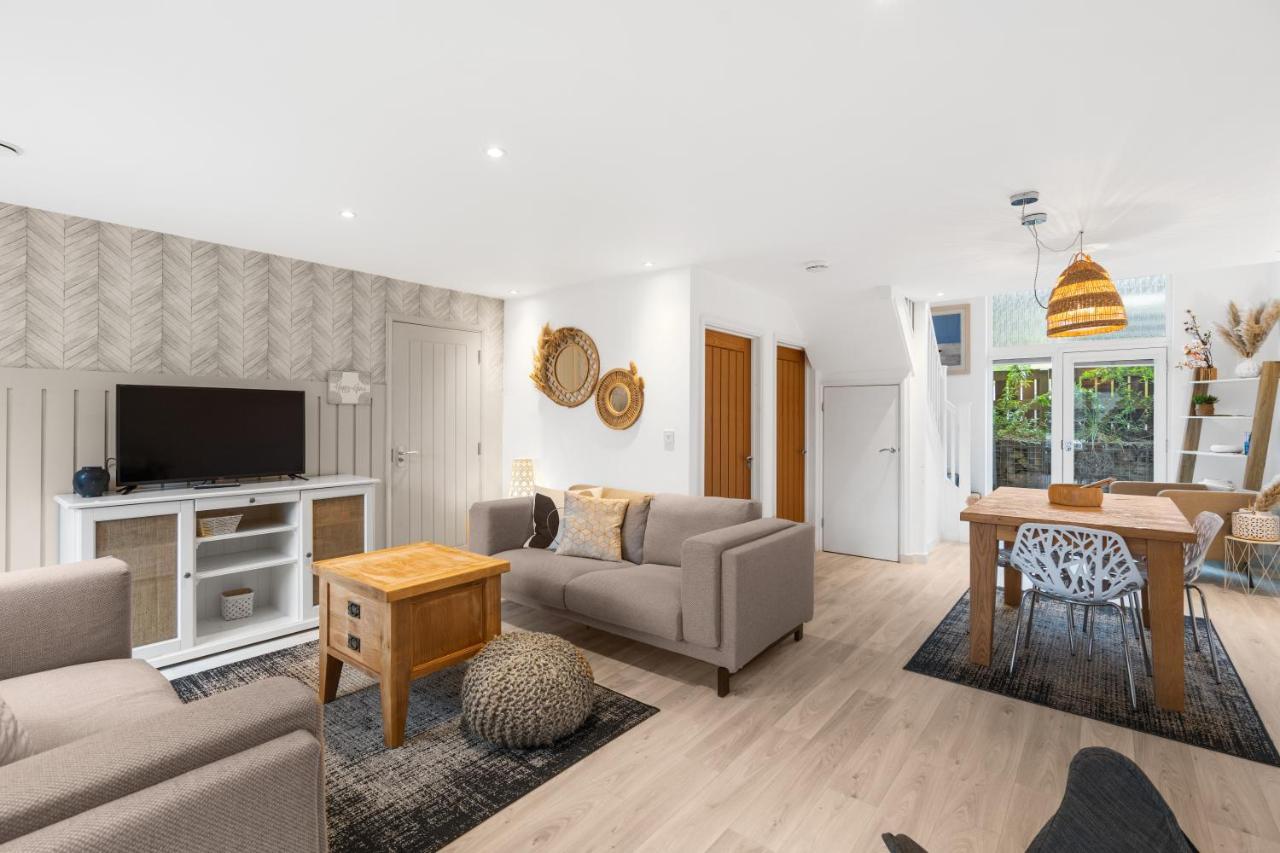 Coppercroft Cottage - Stunning Coastal Home, Walk To Beach, Sleeps 4 Porthtowan المظهر الخارجي الصورة